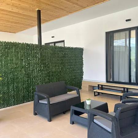 Sofia House Pensión