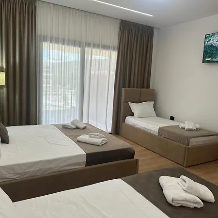 בית הארחה Sofia House