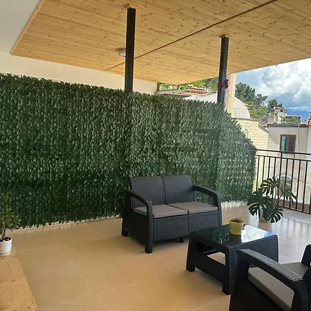 Guest house Sofia House *