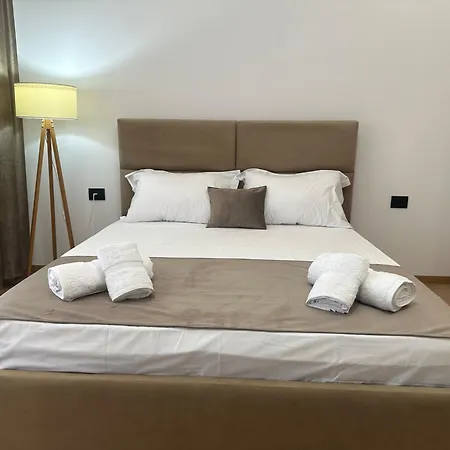 Sofia House * Berat