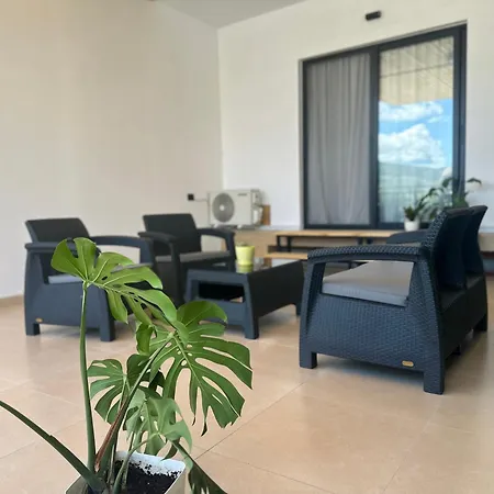 Sofia House Guest house *